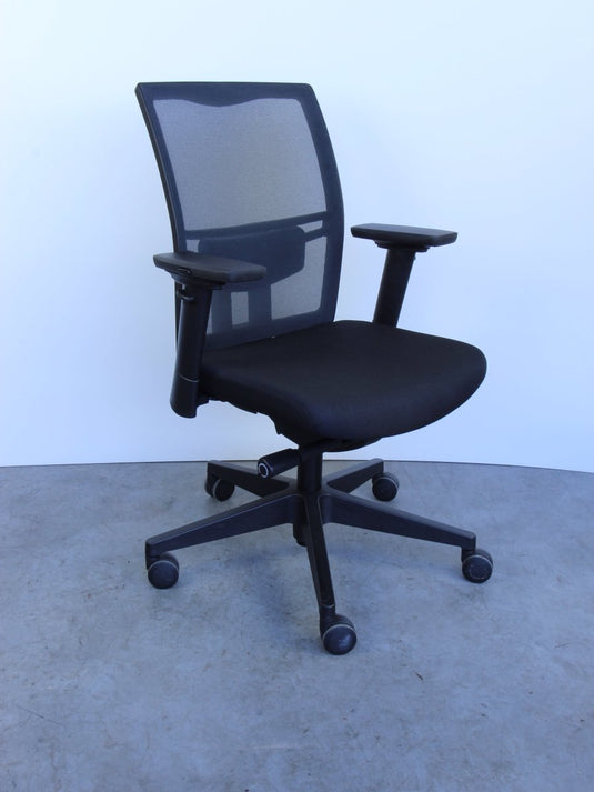 Refurbished bureaustoel 706 + Edition Nylon (B6) - Re - Use24Bureaustoelen