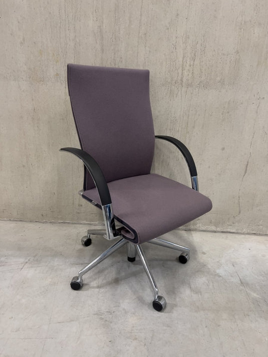Refurbished bureaustoel Ahrend Vergaderstoel paars (D5) - Re - Use24Bureaustoelen