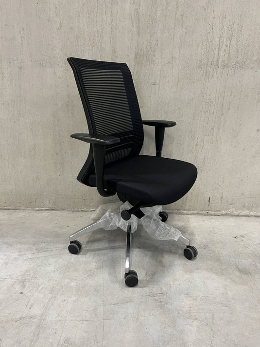 Refurbished bureaustoel (B4) - Re - Use24Bureaustoelen