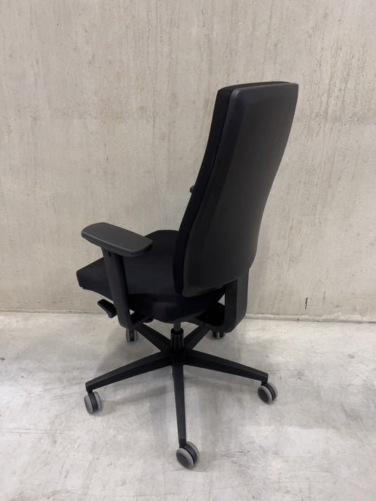 Refurbished bureaustoel Beta Bee Comfort (E4) - Re - Use24Bureaustoelen