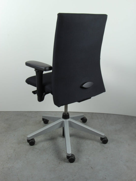 Refurbished bureaustoel Haworth Comforto D5575 (E2) - Re - Use24Bureaustoelen