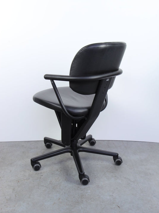 Refurbished bureaustoel Moizi Bureaustoel Nylon base (C2) - Re - Use24Bureaustoelen