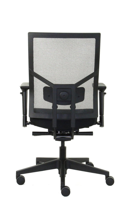 Refurbished Re-Use 686 Black Edition - Re-Use24Bureaustoelen