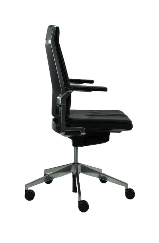 Dynamobel DIS, Zwart leer - Re-Use24