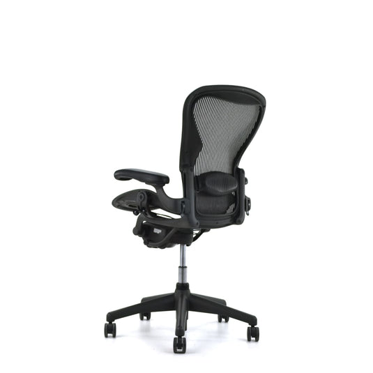 Herman Miller ergonomische bureaustoel Aeron (classic) "B" Full options - Re-Use24