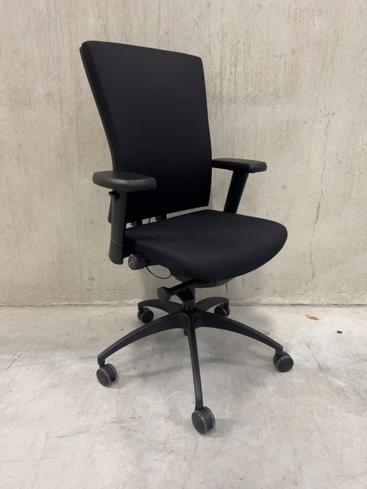 Refurbished B1 (B1) - Re - Use24Bureaustoelen