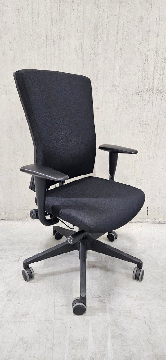 Refurbished bureaustoel (B4) - Re-Use24Bureaustoelen