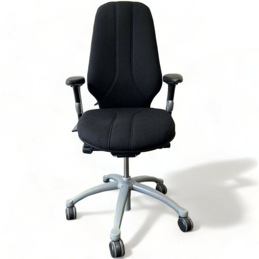 RH Logic 400 nieuwe stof zwart - Re-Use24Bureaustoelen